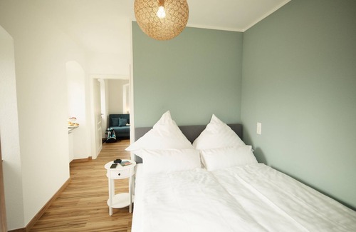 Saffig Bed & Breakfast | Apartment Superior - Gästehaus im Schlosspark