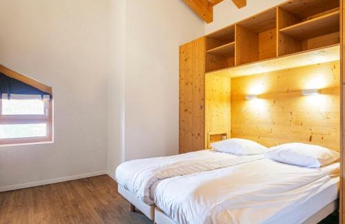 La Tzoumaz Apartment | Apartment T-Resort La Tzoumaz 4p8 vue vallée by Interhome