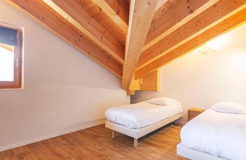 La Tzoumaz Apartment | Apartment T-Resort La Tzoumaz 4p8 vue vallée by Interhome