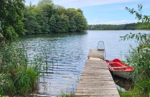 Dagow Apartment | Apartment Terrassenwohnung am See by Interhome