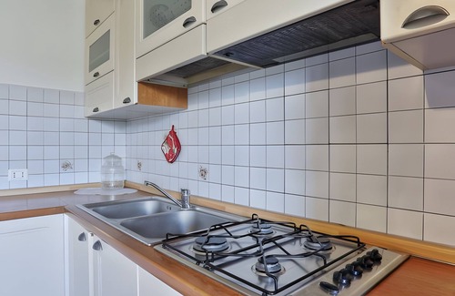 Capoliveri Apartment | Apartment 'Tramonto' with Private Terrace, Wi-Fi and Air Conditioning