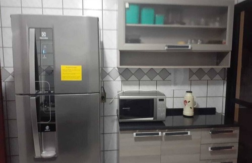 Praia do Morro Apartment | Apartment two blocks from the beach. Sun and coconut water!