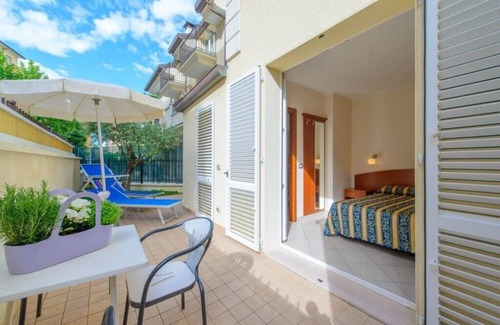 Viserbella Apartment | Apartment up to 4/5 beds, with sea view balconies, private parking,