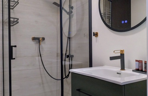 Wladyslawowo Apartment | Apartment Urban Green 50m2, 2BR, 6pax, Internet, Balcony, AC
