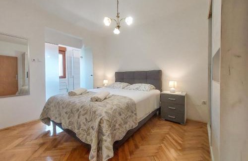 Punat Apartment | Apartment Vesna by Interhome