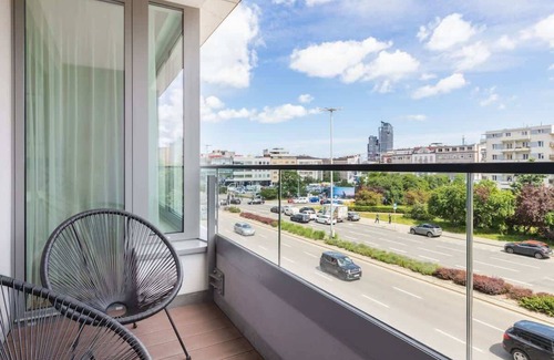 Srodmiescie Apartment | Apartment Vespa | Balcony, Parking | Gdynia Center