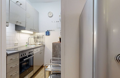 Binz Apartment | Apartment Villa Strandblick 06, side sea view, Binz,(ID SB106) - Strandblick 06