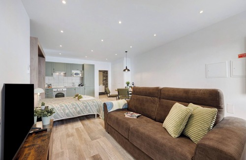 Monchique Apartment | Apartment 'Villa Xique 11' with Wi-Fi and Air Conditioning