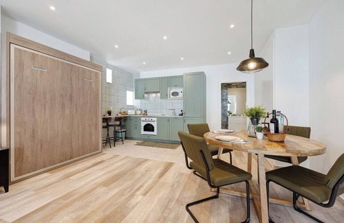 Monchique Apartment | Apartment 'Villa Xique 11' with Wi-Fi and Air Conditioning