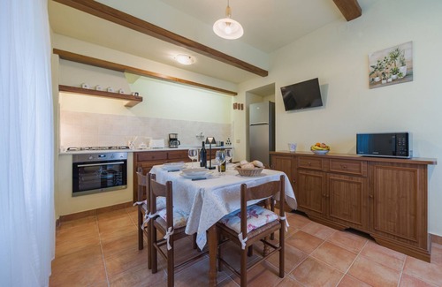 Gello Apartment | Apartment Viola by Interhome