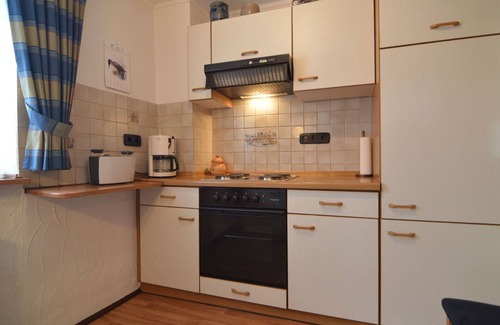 Ittel Apartment | Apartment Welschbilling near Trails