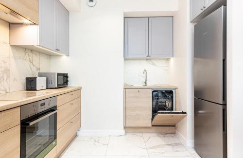 Krzyki Apartment | Apartment Walońska with FREE PARKING Wrocław by Noclegi Renters