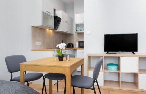 Mokotow Apartment | Apartment Warsaw Puławska by Noclegi Renters