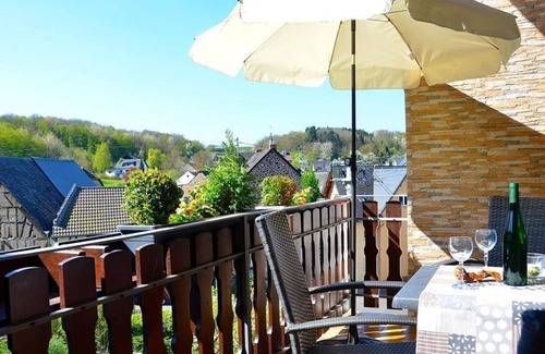 Kalt Apartment | Apartment Weber - 4-bed apartment with balcony