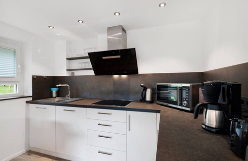 Baiersbronn Apartment | Apartment 'Weitblick - Haus Sommerberg' with Mountain View, Shared Terrace and Wi-Fi