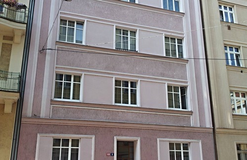 Karlovy Vary Apartment | Apartment with 1 room, kitchen and bathroom for 2-4 persons