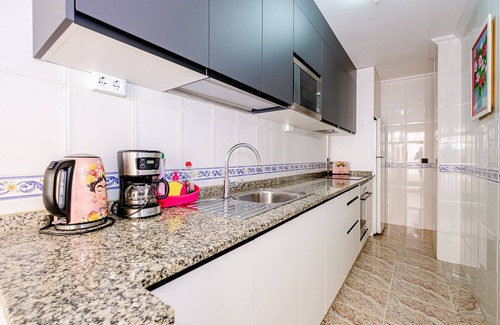 Torrevieja Apartment | Apartment with 2 bedrooms 500 meters from the sea and the beach.
