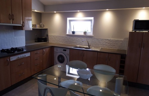 Arboleas Apartment | Apartment with 2 Bedrooms & Terrace