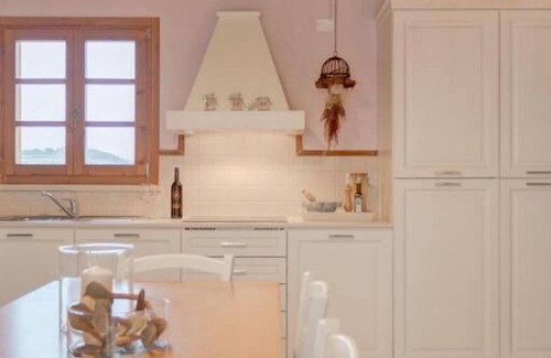 Terricciola Apartment | Apartment with 2 bedrooms and 2 bathrooms on the ground floor