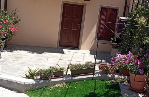 Verduno Apartment | APARTMENT WITH 4 PLACES IN RENOVATED HOUSE IN HISTORIC CENTER