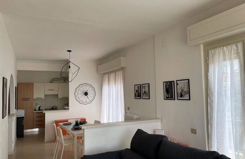 San Vincenzo Apartment | Apartment with a view