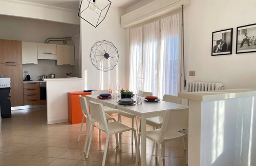 San Vincenzo Apartment | Apartment with a view