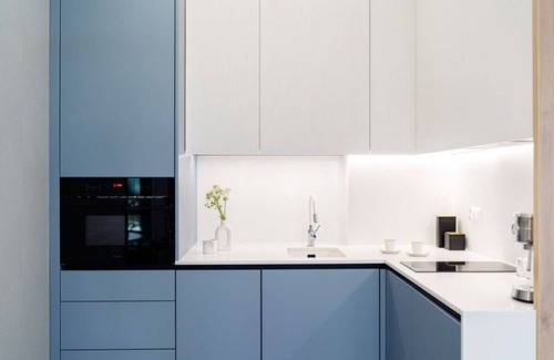 Orlinki Apartment | Apartment with a view of the marine area
