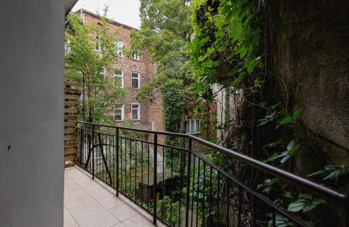 Kazimierz Apartment | Apartment with balcony - Berka Joselewicza 5