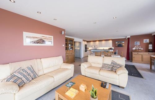 Middelkerke Apartment | Apartment with frontal sea-views