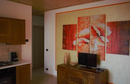 Malcesine Apartment | Apartment with garden, heated pool, Wifi, indoor parking