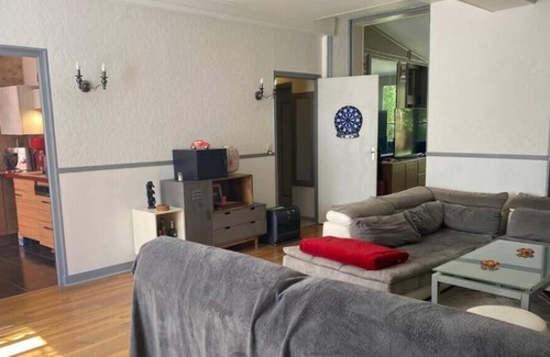 Saint-Jean Eudes Saint-Gilles Apartment | Apartment with garden and Nordic spa