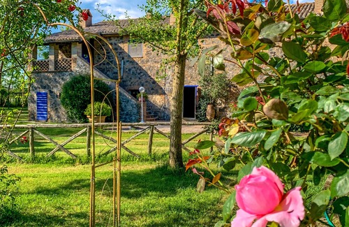 Castel Giorgio House | Apartment with pool and terrace between Orvieto and Lake Bolsena