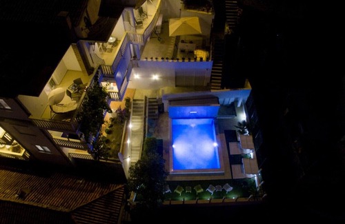 Ulcinj Apartment | Apartment with pool and sea view