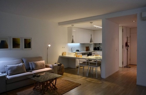 Fuseta Apartment | Apartment With Pool And Sea Views - Apartment Goshawk - Sleeps 2 (1 Bedroom)