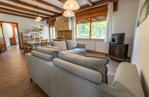 Sori Apartment | Apartment with pool, garden and parking in Sori, Golfo Paradiso, Liguria