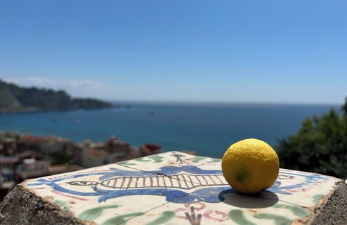 Villagonia Apartment | Apartment with pool and sea view/Sicilian Hideaway with pool&stunning views