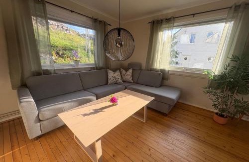 Mageroya Apartment | Apartment with seaview