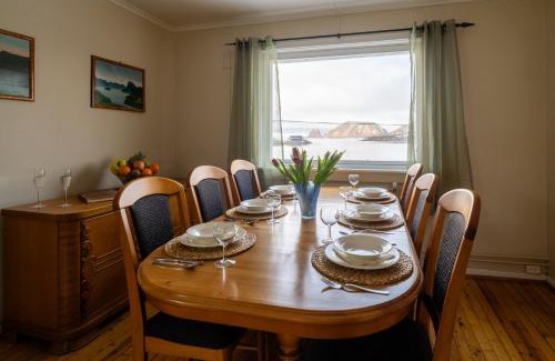 Mageroya Apartment | Apartment with seaview