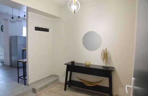 Anzin Apartment | APARTMENT WITH TERRACE