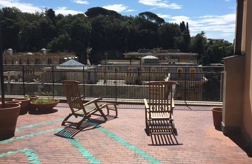 Castelletto Apartment | Apartment with terrace in the heart of genoa