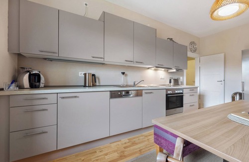 Oststadt/Stadtfeld Apartment | Apartment 'Wohnung Hildesheim' with Balcony and Wi-Fi