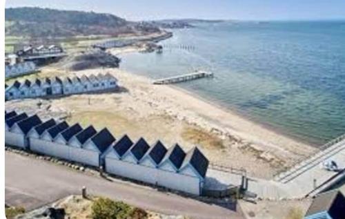 Askim Apartment | Apartment , wooded area lake, sea ,golf and shopping malls Askim domarings väg 154