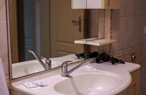 Hisarja Apartment | ApartmentDanny