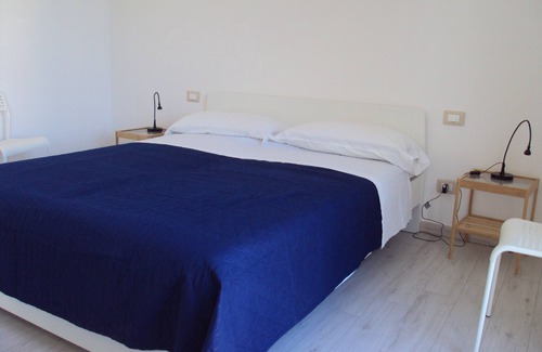 Casa Santa House | Apartments a few steps from the beach of Trapani