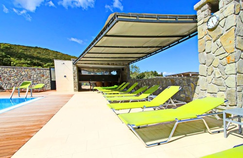 Drace Apartment | Apartments Kula - Two Bedroom Apartment with Terrace and Sea View C4