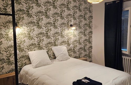 Salies-du-Salat Bed & Breakfast | Apartments on the village square with all amenities
