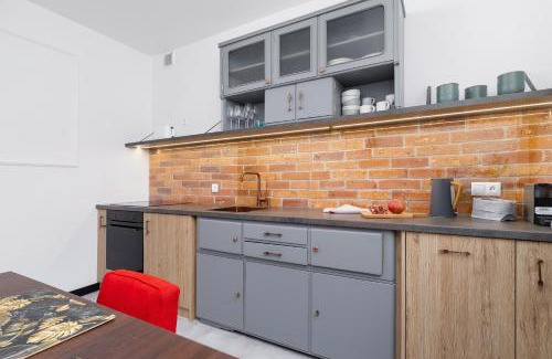 Nowa Huta Apartment | Apartments Osiedle Szkolne Cracow by Noclegi Renters