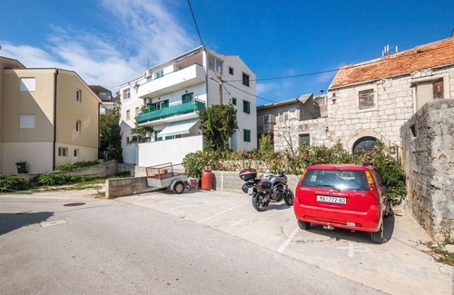 Igrane Apartment | Apartments Tolj (37031-A2) - Igrane