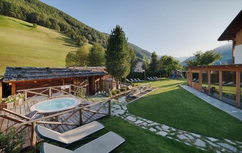 Valle Aurina Apartment | Apartments & Wellness Löfflerblick