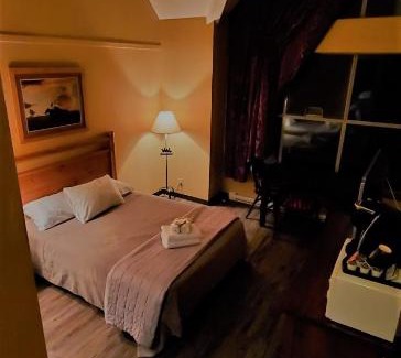 Okanagan-Similkameen Apartment | Apex Mountain Inn Suite 417 Condo